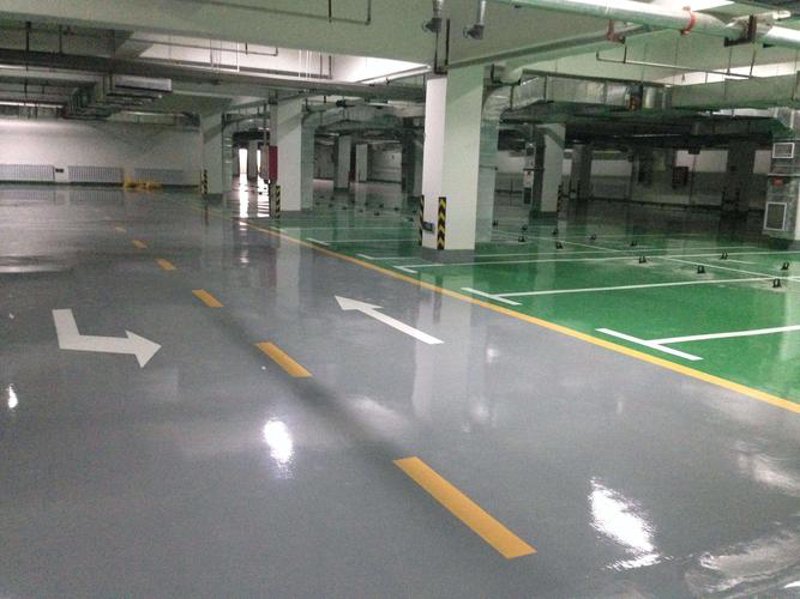 环氧地坪、金刚砂地坪和水泥地坪的施工过程是怎样的？带着这个问题，让我们通过实际案例一探究竟。